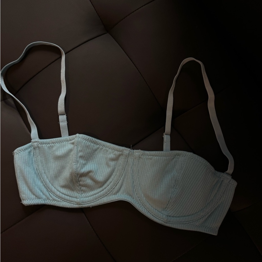 Urban Outfitters Bra 34B NWOT